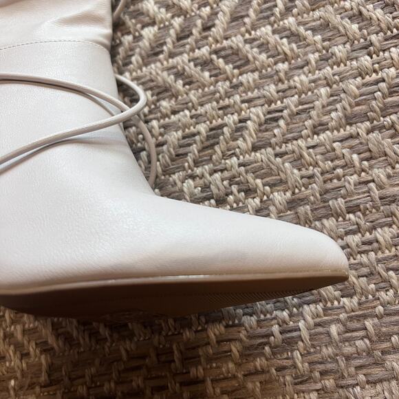 Journee Collection Kaavia Boots Sz 7.5 - Picture 6 of 10